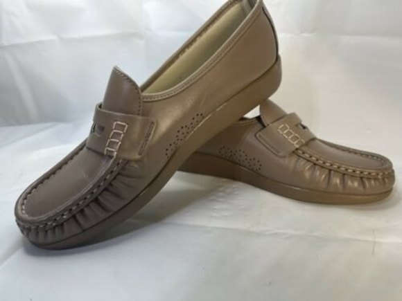 SAS Hand Sewn USA Mocha Tan Beige Leather slip-on Wedge Shoe Women 9.5 Comfy - Picture 5 of 8